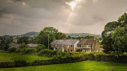 Derbyshire based cottages in the rain