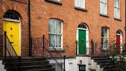 doors yellow green red .jpg