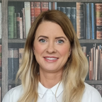 Louise Breeze.png