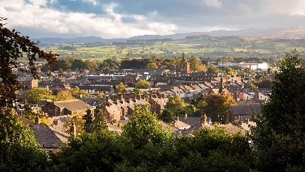 Houses countryside.jpeg