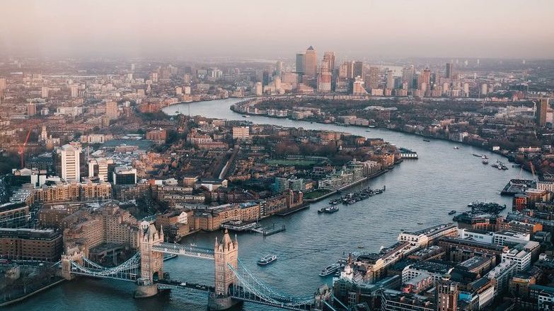 London River Thames.jpg