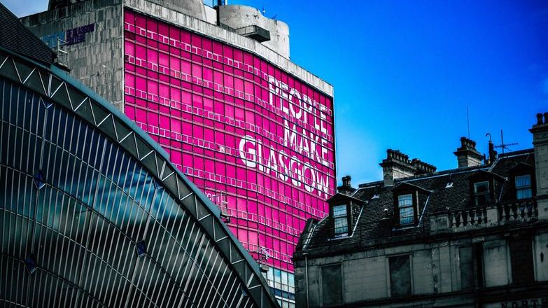 Glasgow pink sign.jpg 